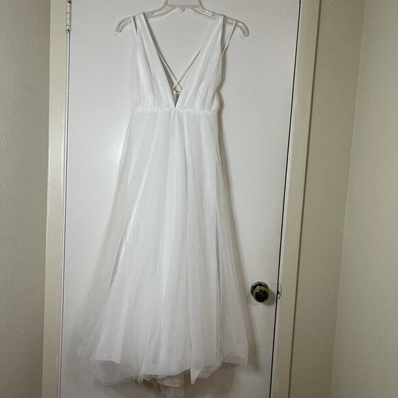 NEW! Selfie Leslie Floating By Plunging Neckline Mesh Overlay Midi Dress White L - Picture 4 of 13